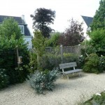 petit jardin clos de bord de mer